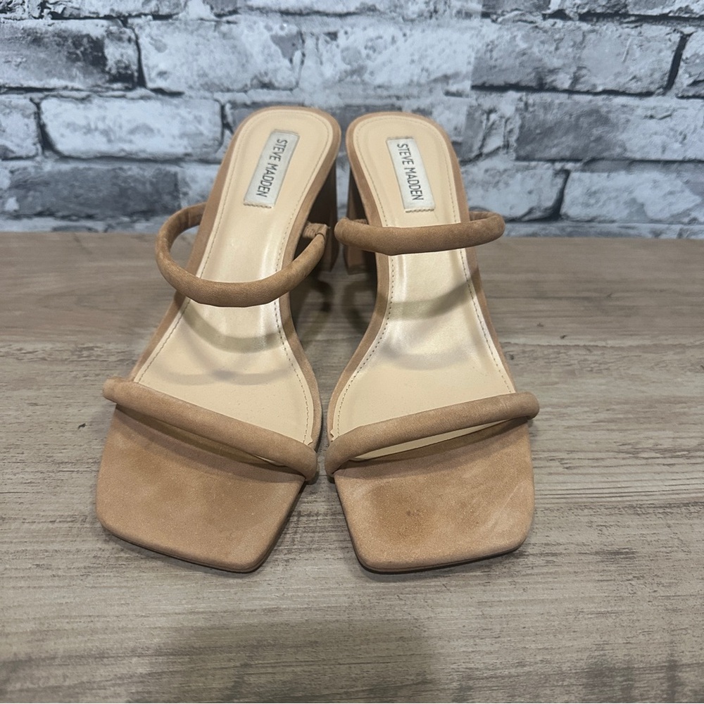 EUC Steve Madden Brown Heeled Sandals Size 9M